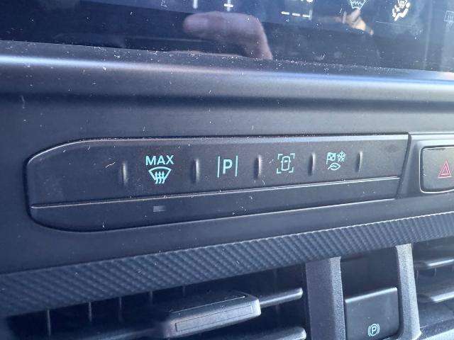 Fahrzeugbild eines Ford Transit Custom