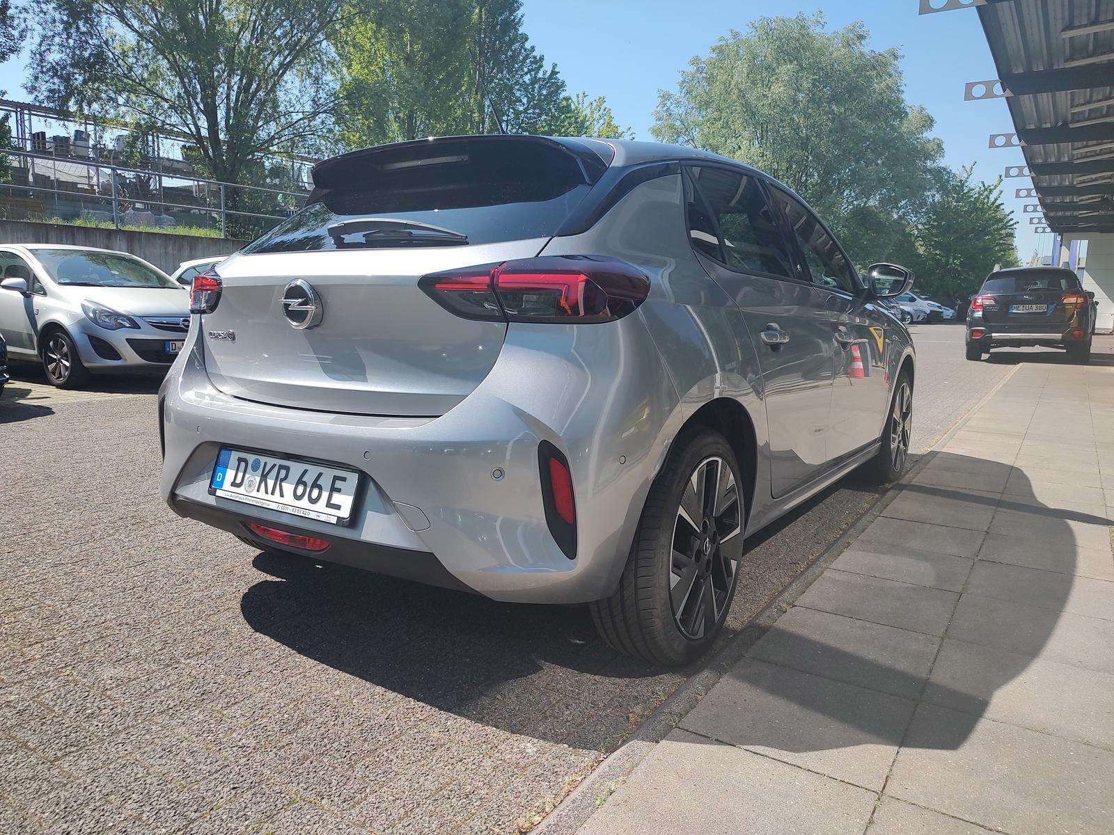Fahrzeugbild eines Opel Corsa