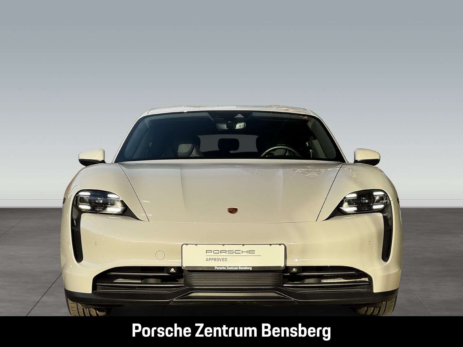 Fahrzeugbild eines Porsche Taycan