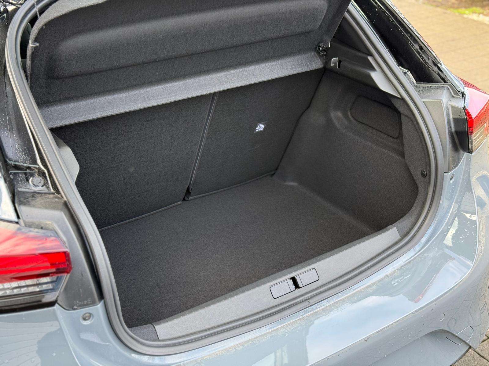 Fahrzeugbild eines Opel Corsa