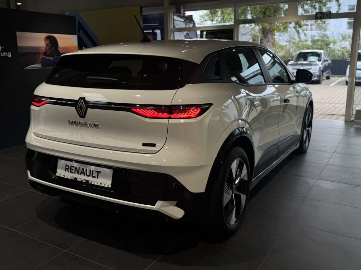 Fahrzeugbild eines Renault Megane E-TECH