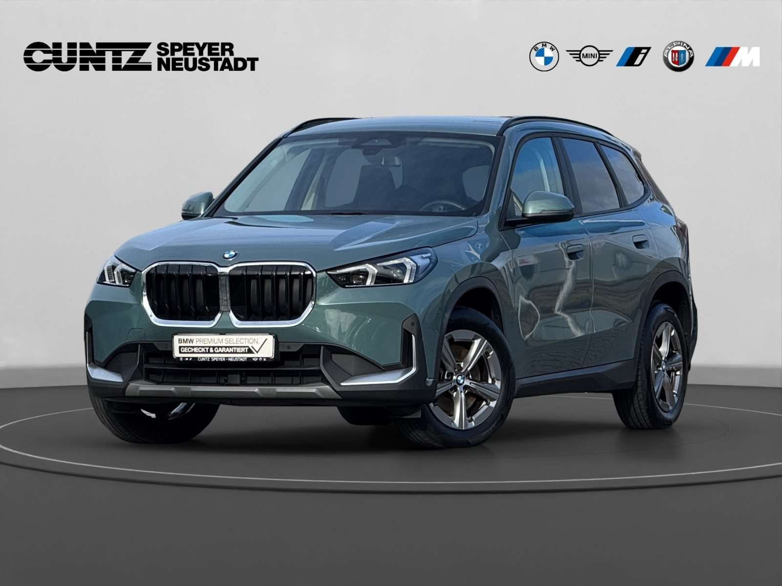 Fahrzeugbild eines BMW X1