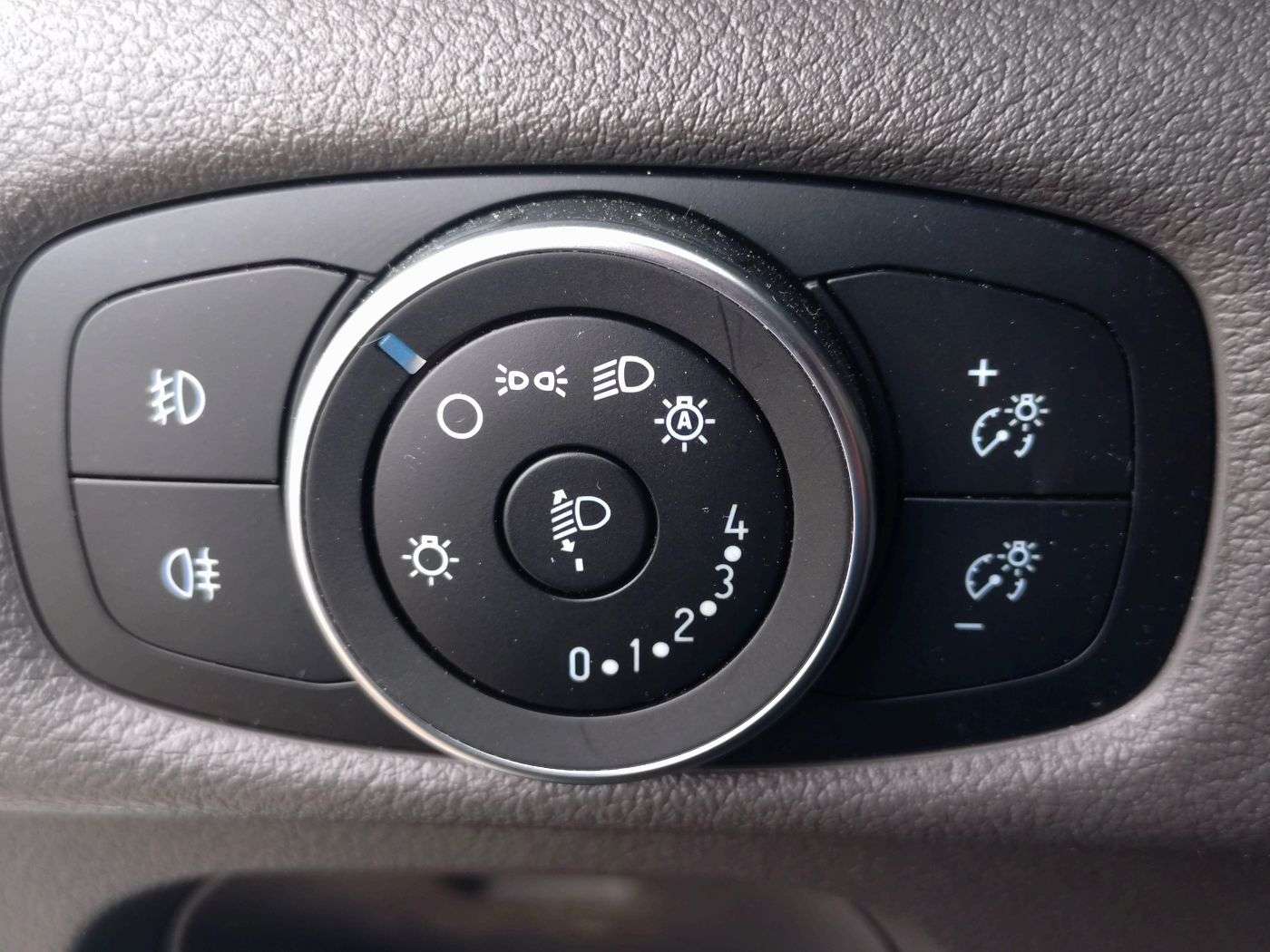 Fahrzeugbild eines Ford Transit