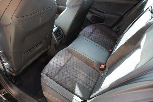 Fahrzeugbild eines Volkswagen Golf