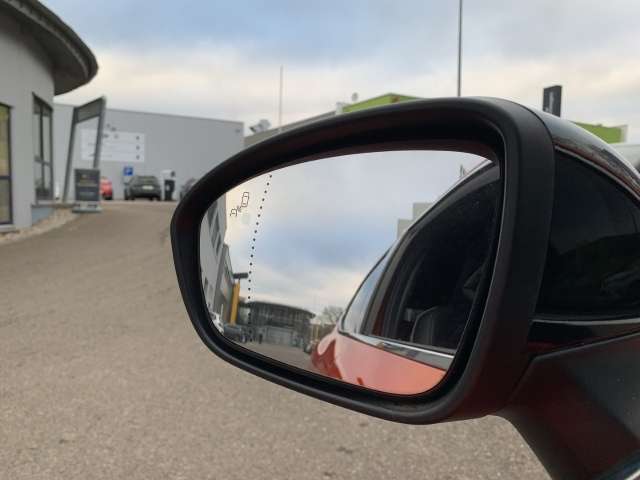 Fahrzeugbild eines Renault Clio