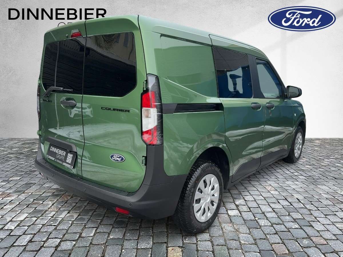 Fahrzeugbild eines Ford Transit Courier