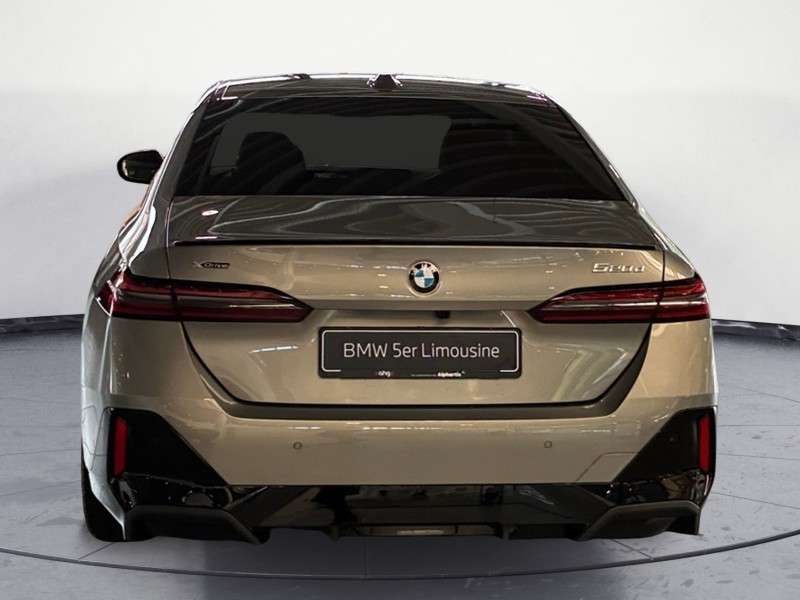 Fahrzeugbild eines BMW 5er-Reihe