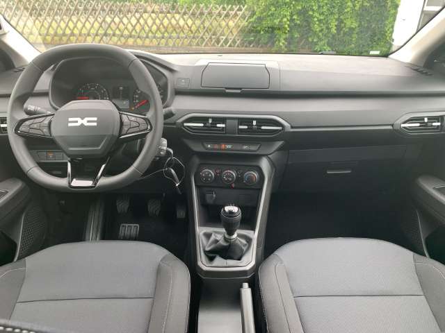 Fahrzeugbild eines Dacia Sandero