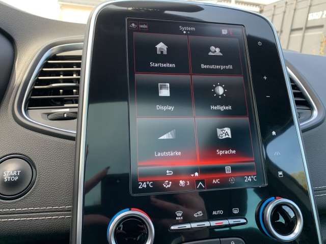 Fahrzeugbild eines Renault Grand Scénic