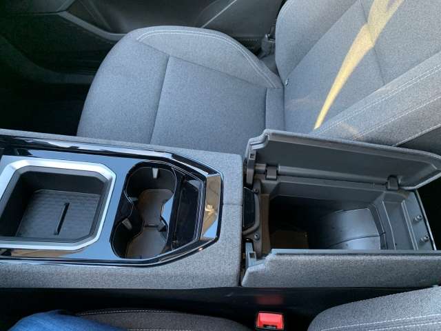 Fahrzeugbild eines Renault Austral