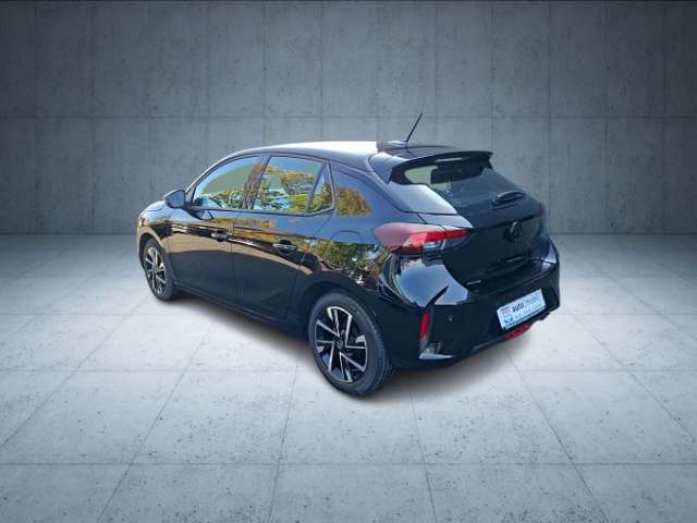Fahrzeugbild eines Opel Corsa