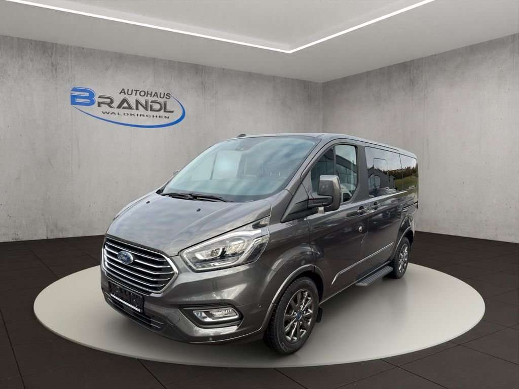 Fahrzeugbild eines Ford Tourneo Custom