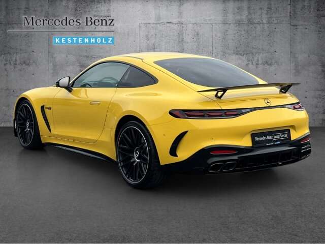 Fahrzeugbild eines Mercedes-Benz AMG GT