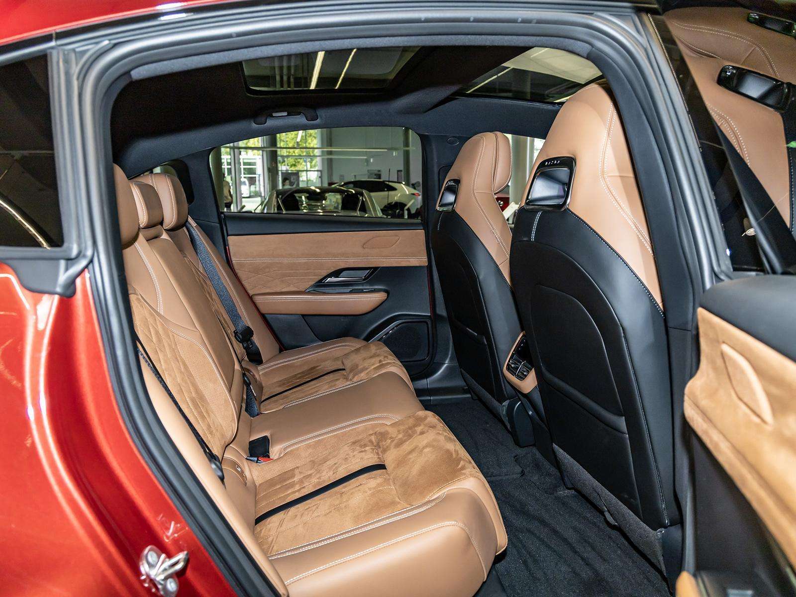 Fahrzeugbild eines Mazda Mazda6