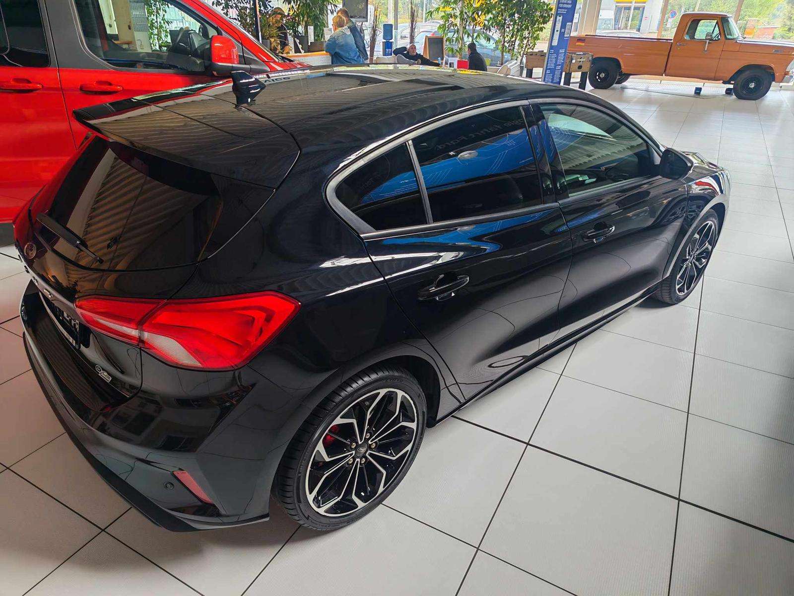 Fahrzeugbild eines Ford Focus