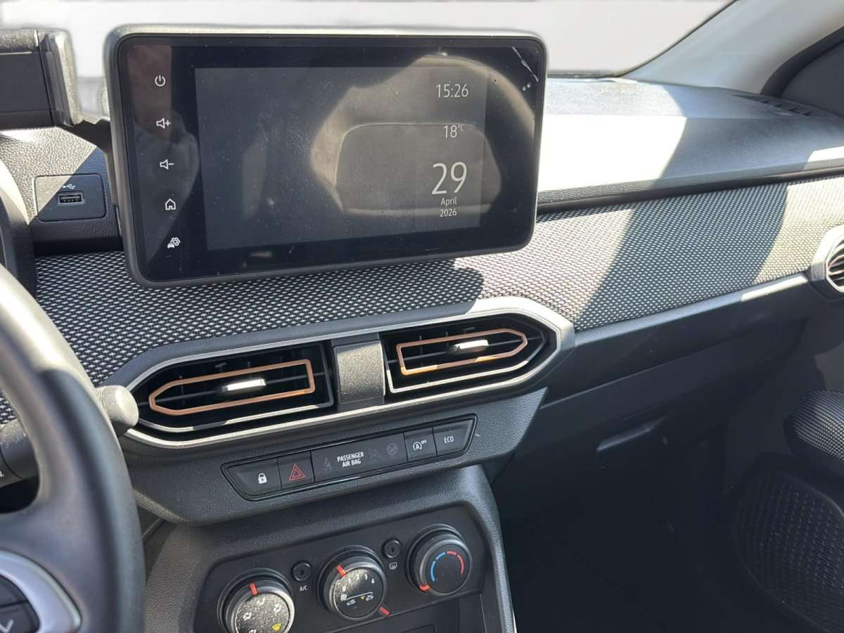 Fahrzeugbild eines Dacia Sandero