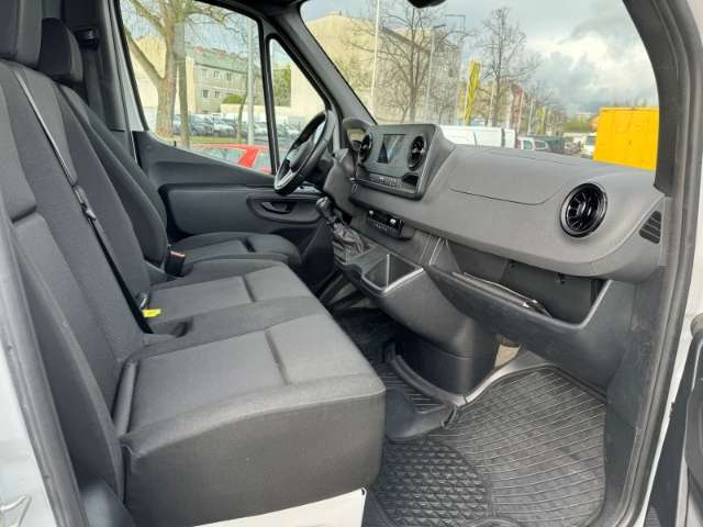 Fahrzeugbild eines Mercedes-Benz Sprinter