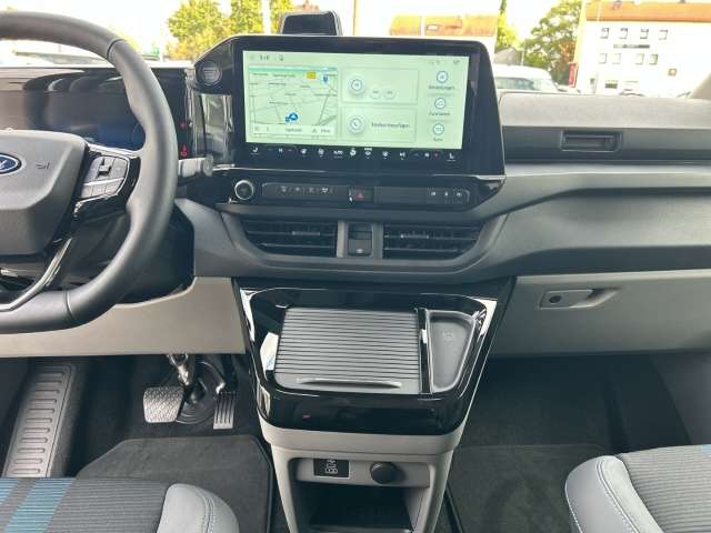 Fahrzeugbild eines Ford Tourneo Custom