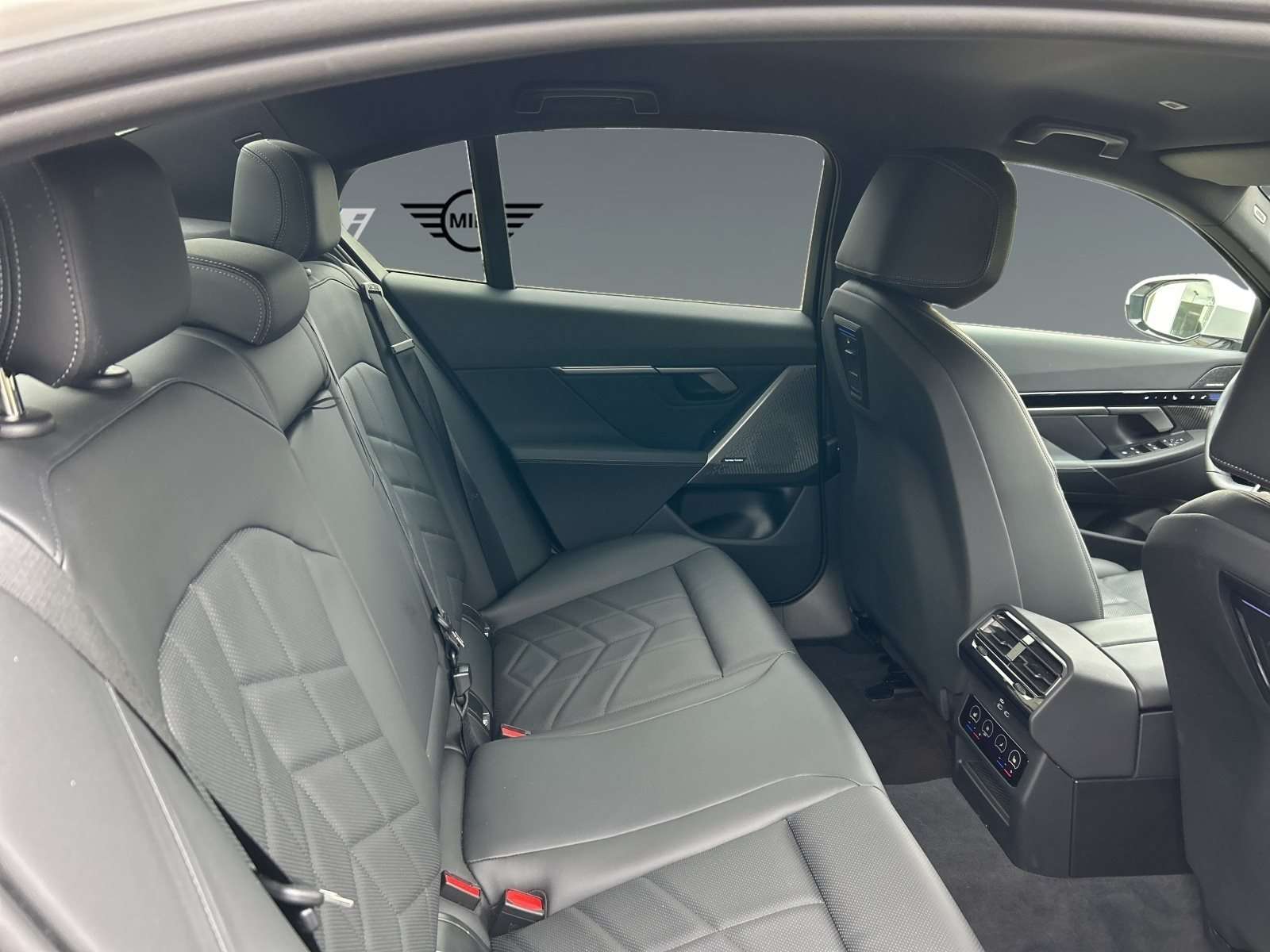 Fahrzeugbild eines BMW 5er-Reihe