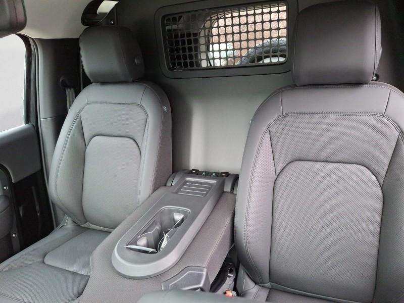 Fahrzeugbild eines Land Rover Defender