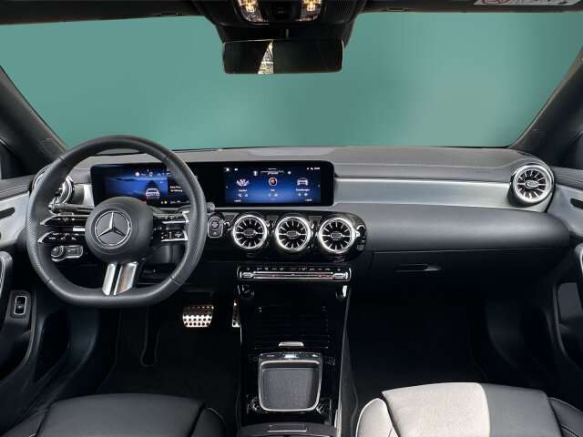 Fahrzeugbild eines Mercedes-Benz CLA