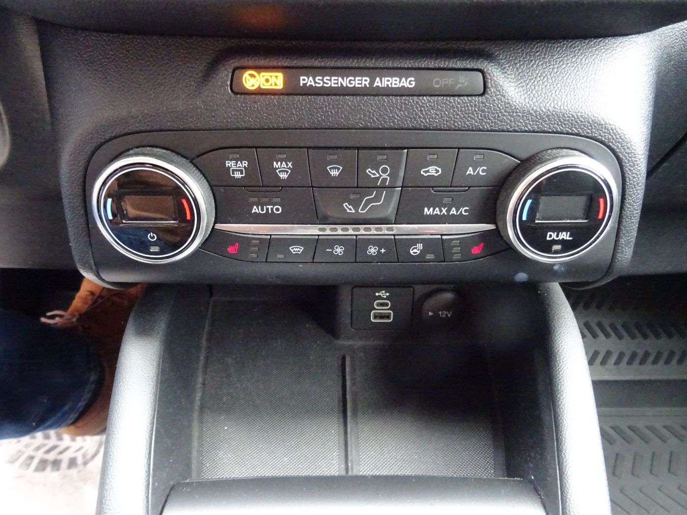 Fahrzeugbild eines Ford Kuga