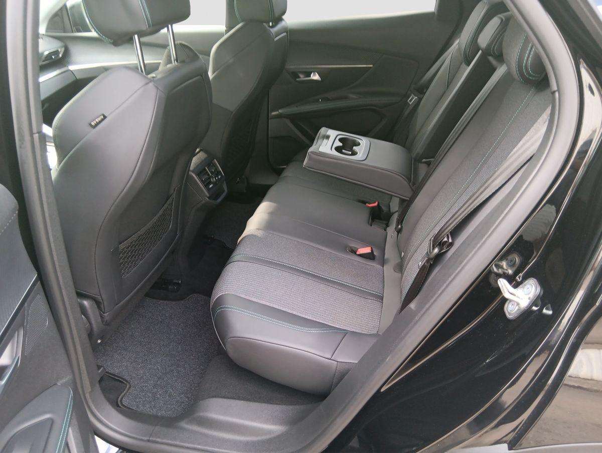 Fahrzeugbild eines Peugeot 3008