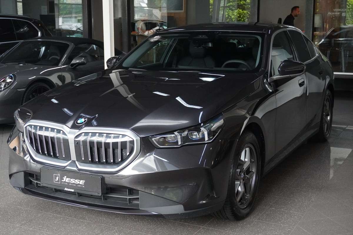 Fahrzeugbild eines BMW 5er-Reihe