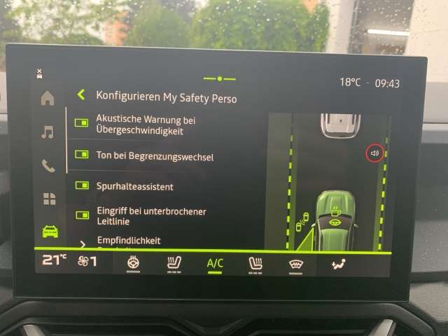 Fahrzeugbild eines Dacia Duster