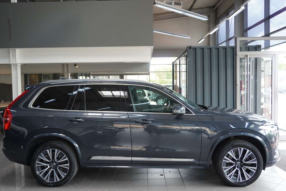 Fahrzeugbild eines Volvo XC90