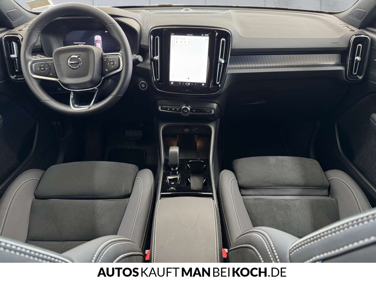Fahrzeugbild eines Volvo XC40