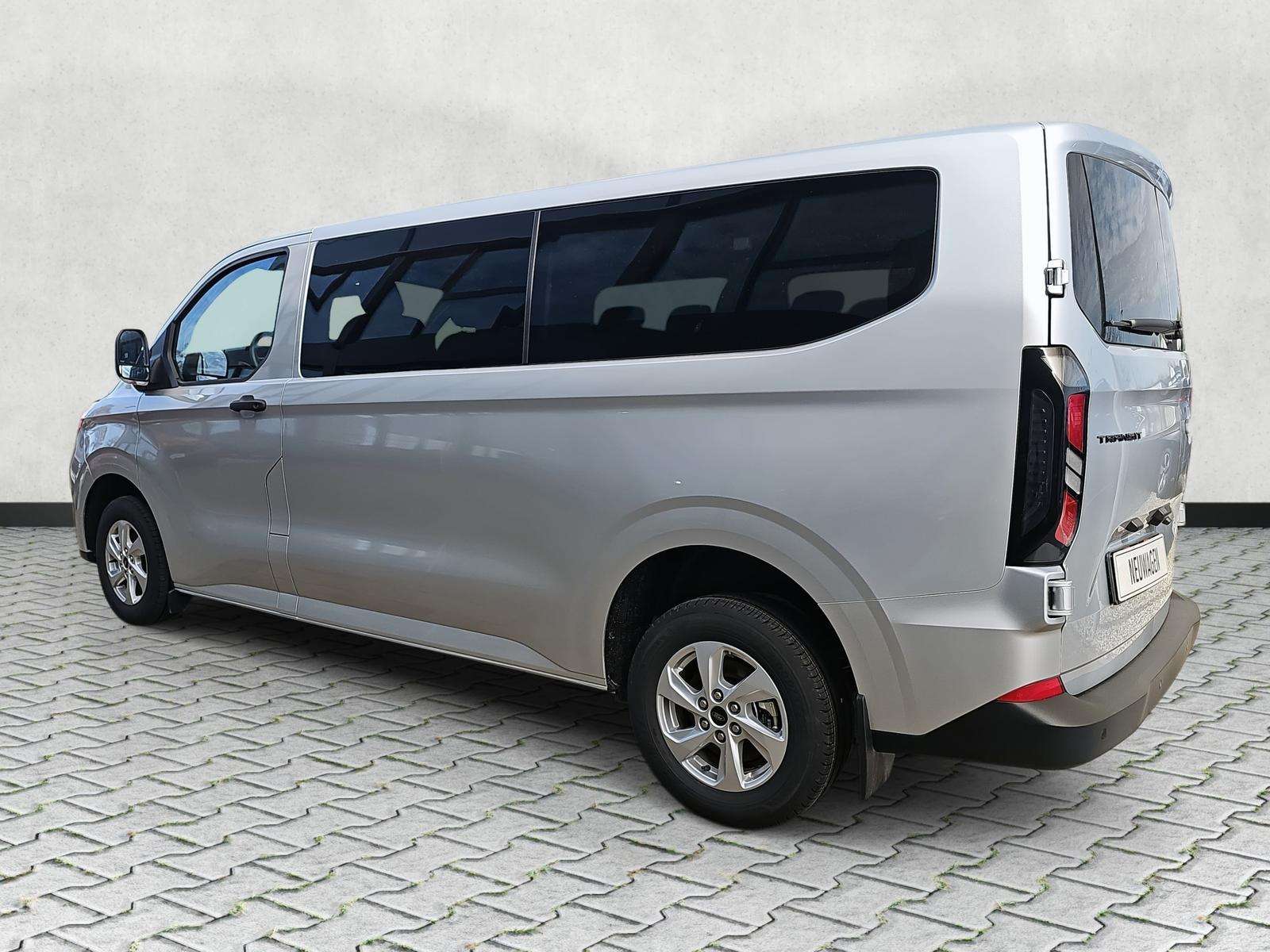 Fahrzeugbild eines Ford Transit Custom