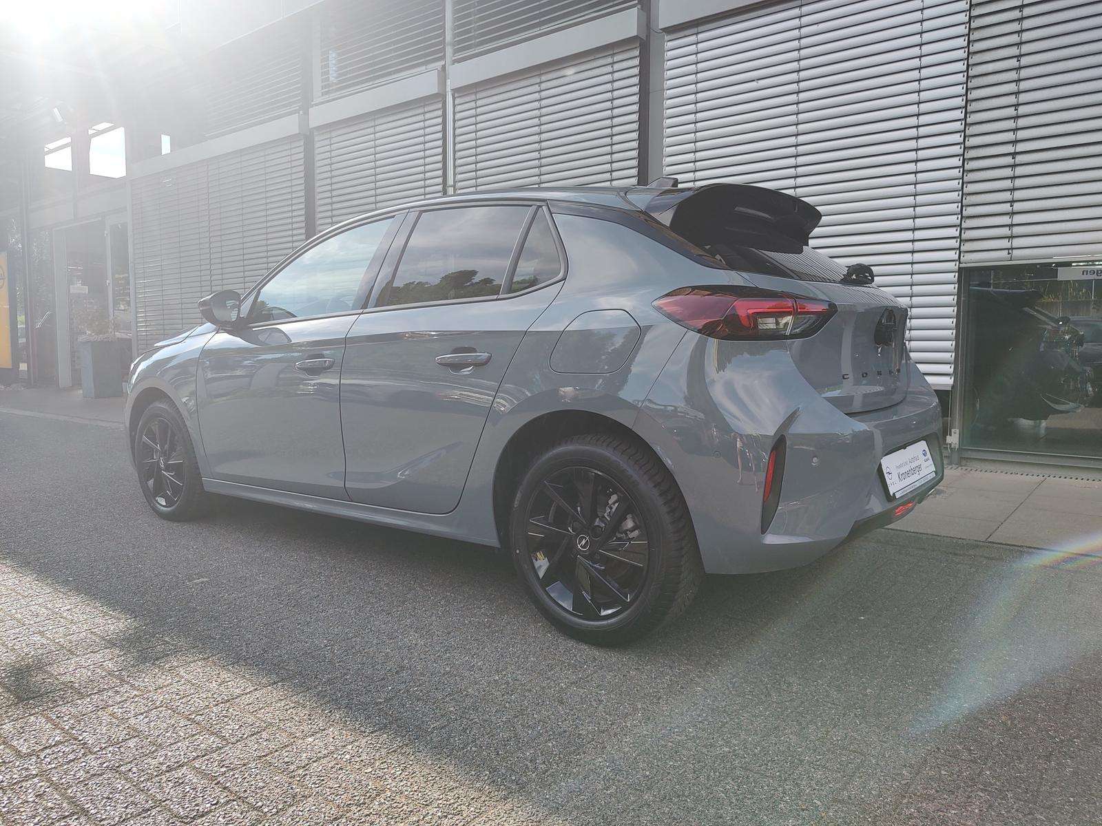 Fahrzeugbild eines Opel Corsa