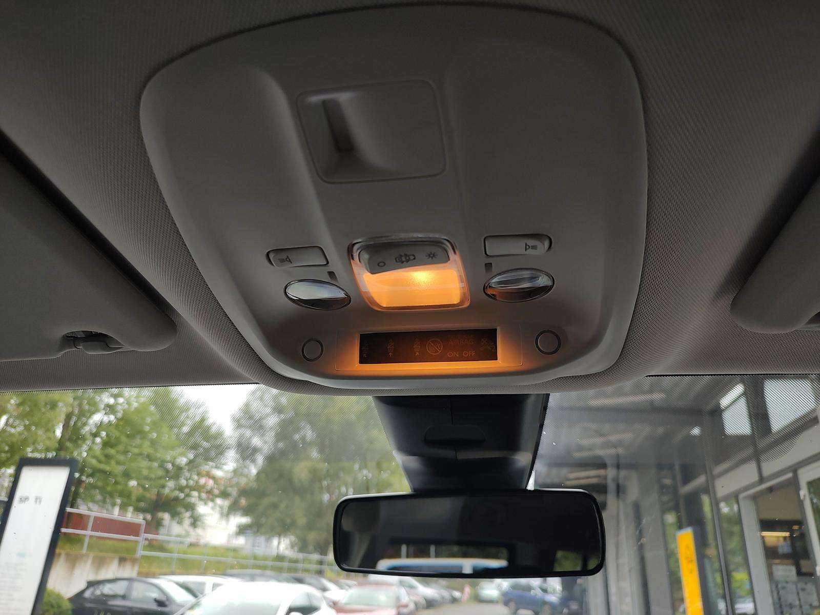 Fahrzeugbild eines Opel Vivaro