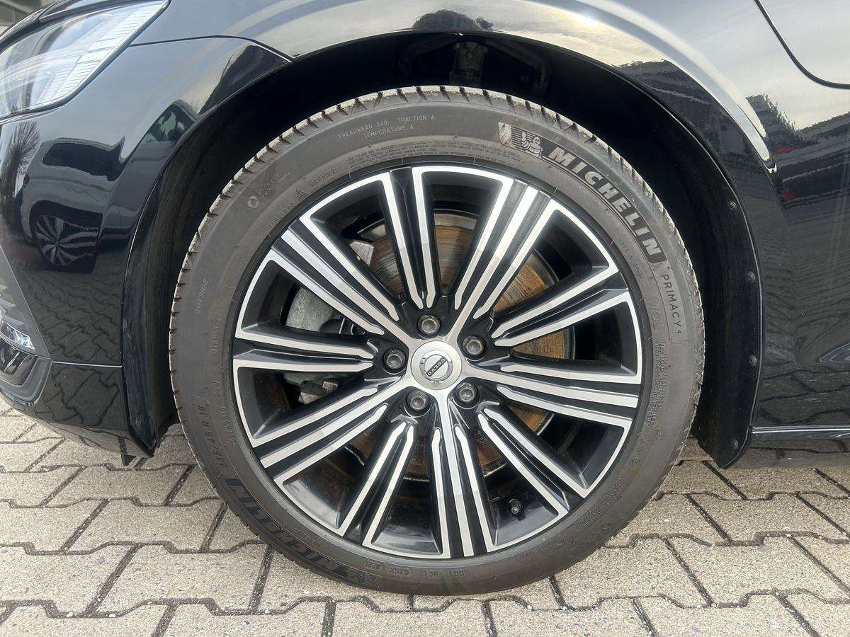 Fahrzeugbild eines Volvo V60