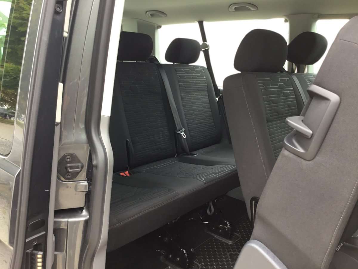 Fahrzeugbild eines Volkswagen Caravelle