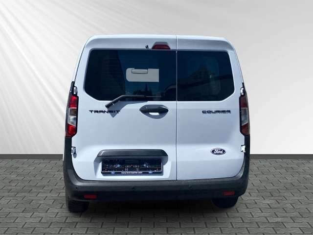 Fahrzeugbild eines Ford Transit Courier