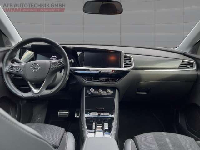 Fahrzeugbild eines Opel Grandland X