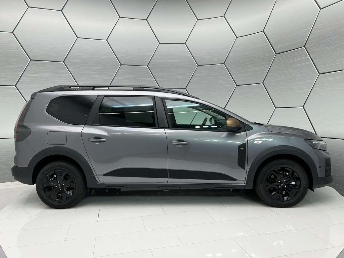 Fahrzeugbild eines Dacia Jogger