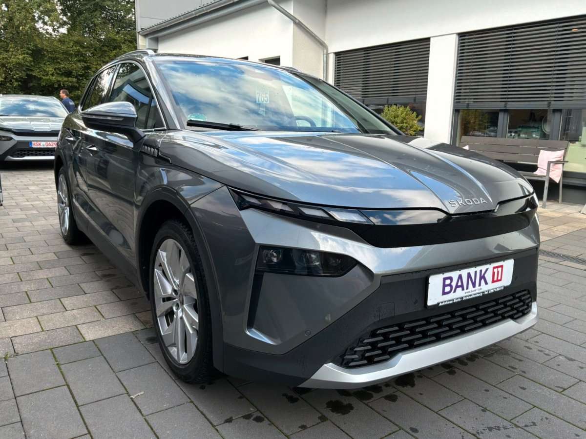Fahrzeugbild eines Skoda ELROQ