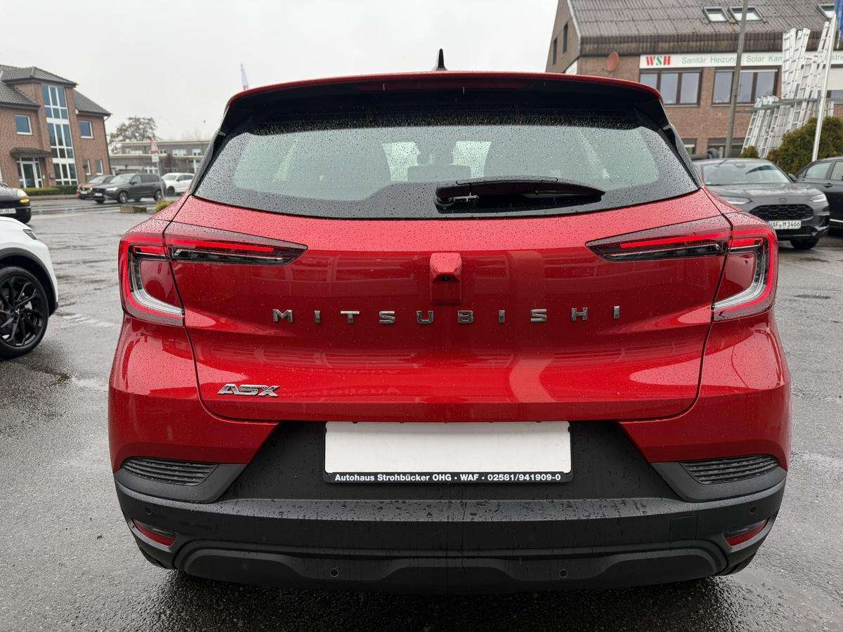 Fahrzeugbild eines Mitsubishi ASX