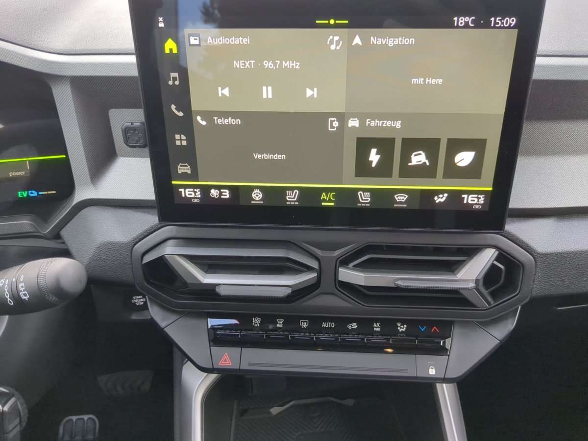 Fahrzeugbild eines Dacia Bigster