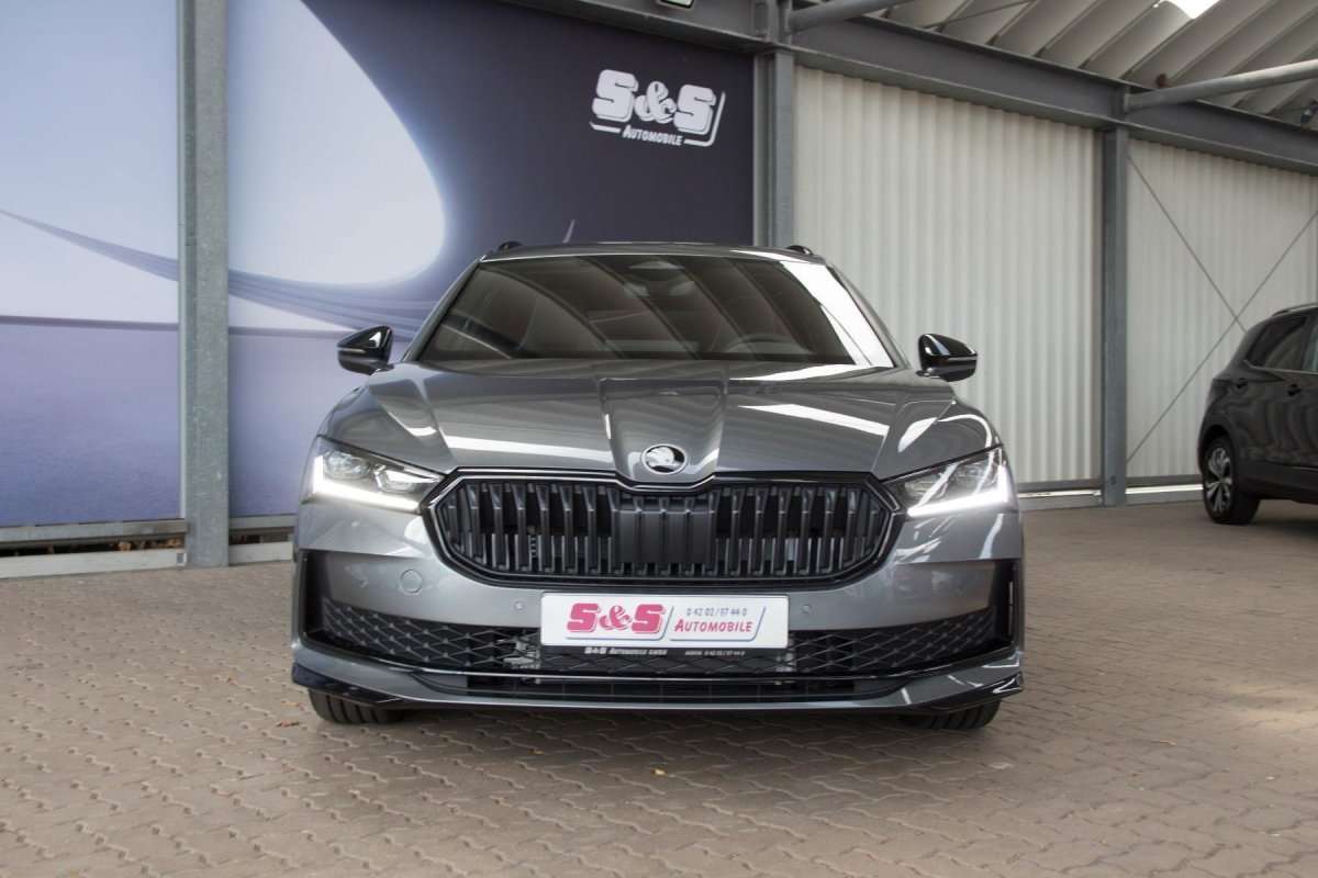 Fahrzeugbild eines Skoda Superb