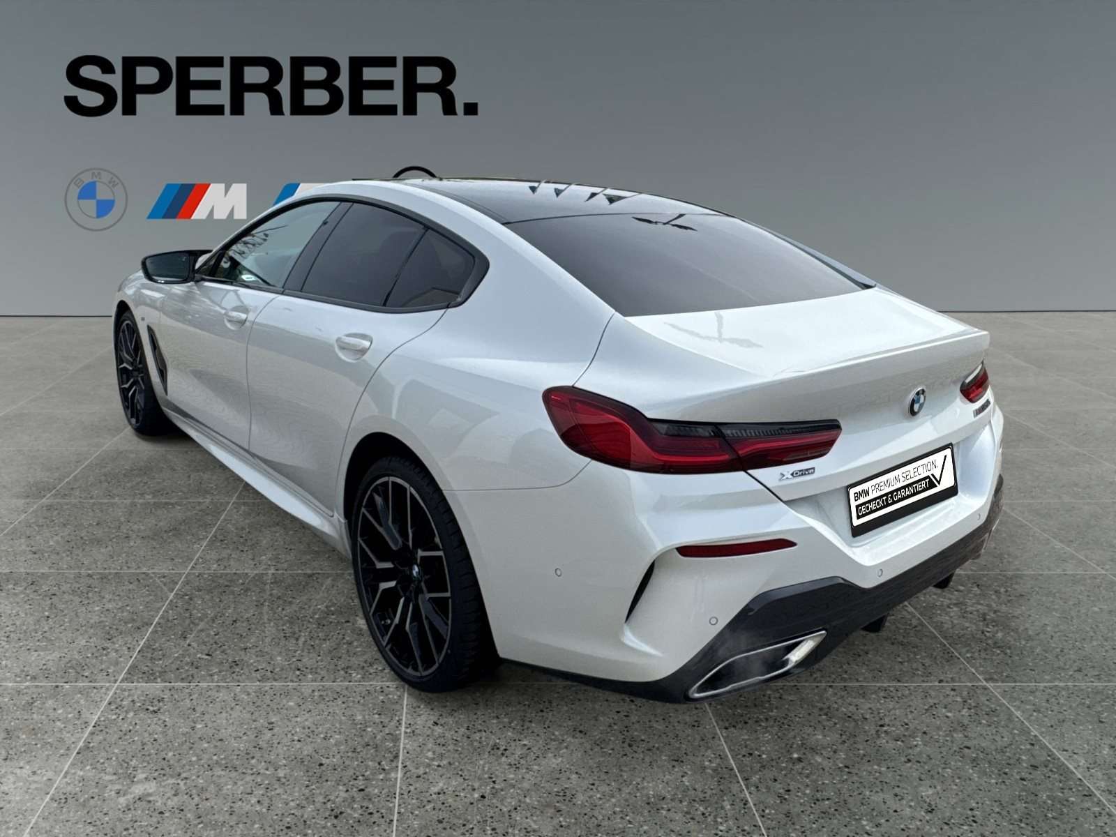 Fahrzeugbild eines BMW 8er-Reihe