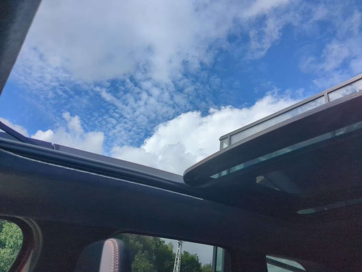 Fahrzeugbild eines Dacia Bigster