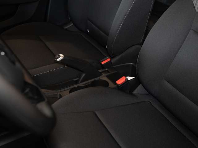 Fahrzeugbild eines Mitsubishi Colt