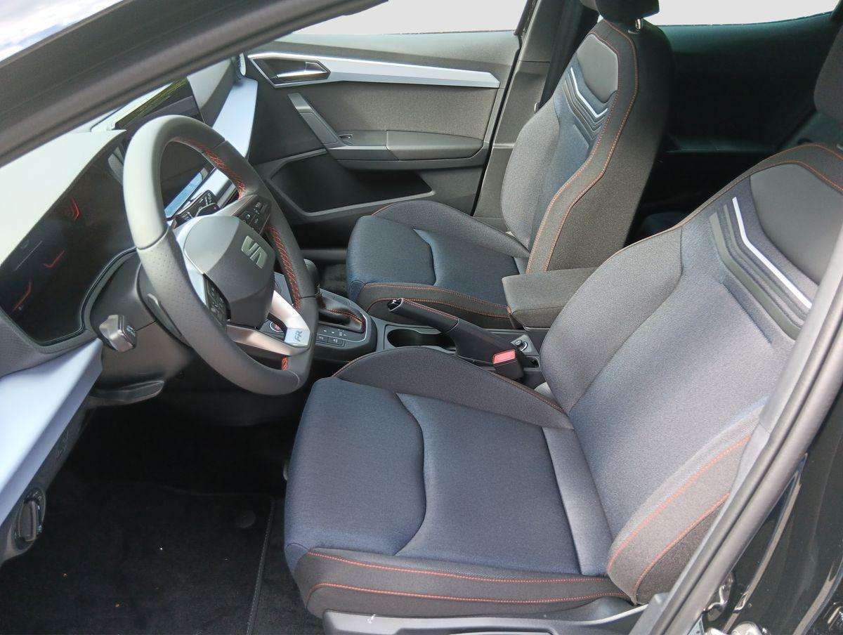 Fahrzeugbild eines SEAT Ibiza