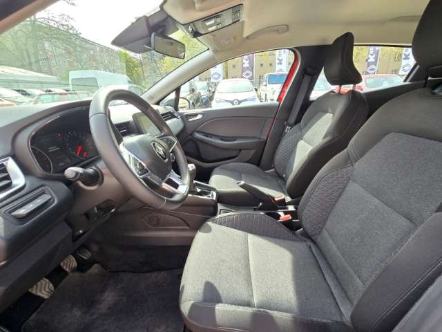 Fahrzeugbild eines Renault Clio