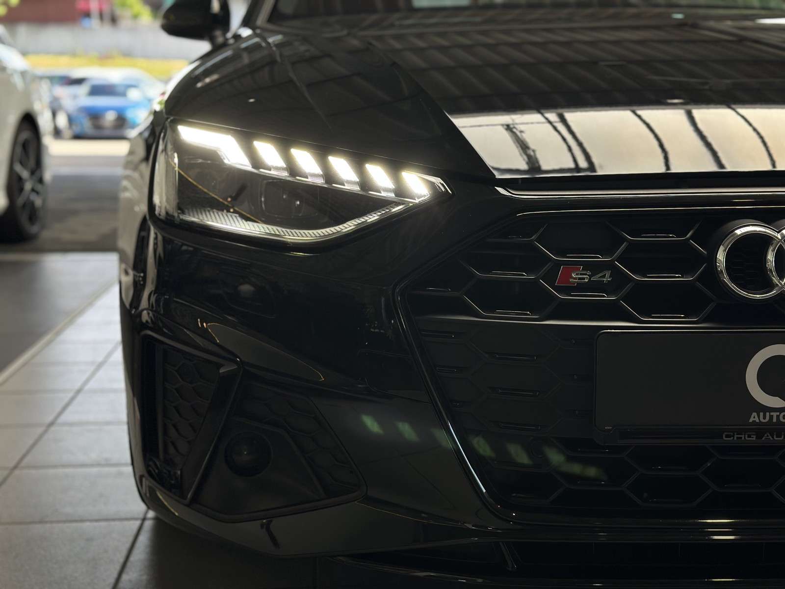 Fahrzeugbild eines Audi S4