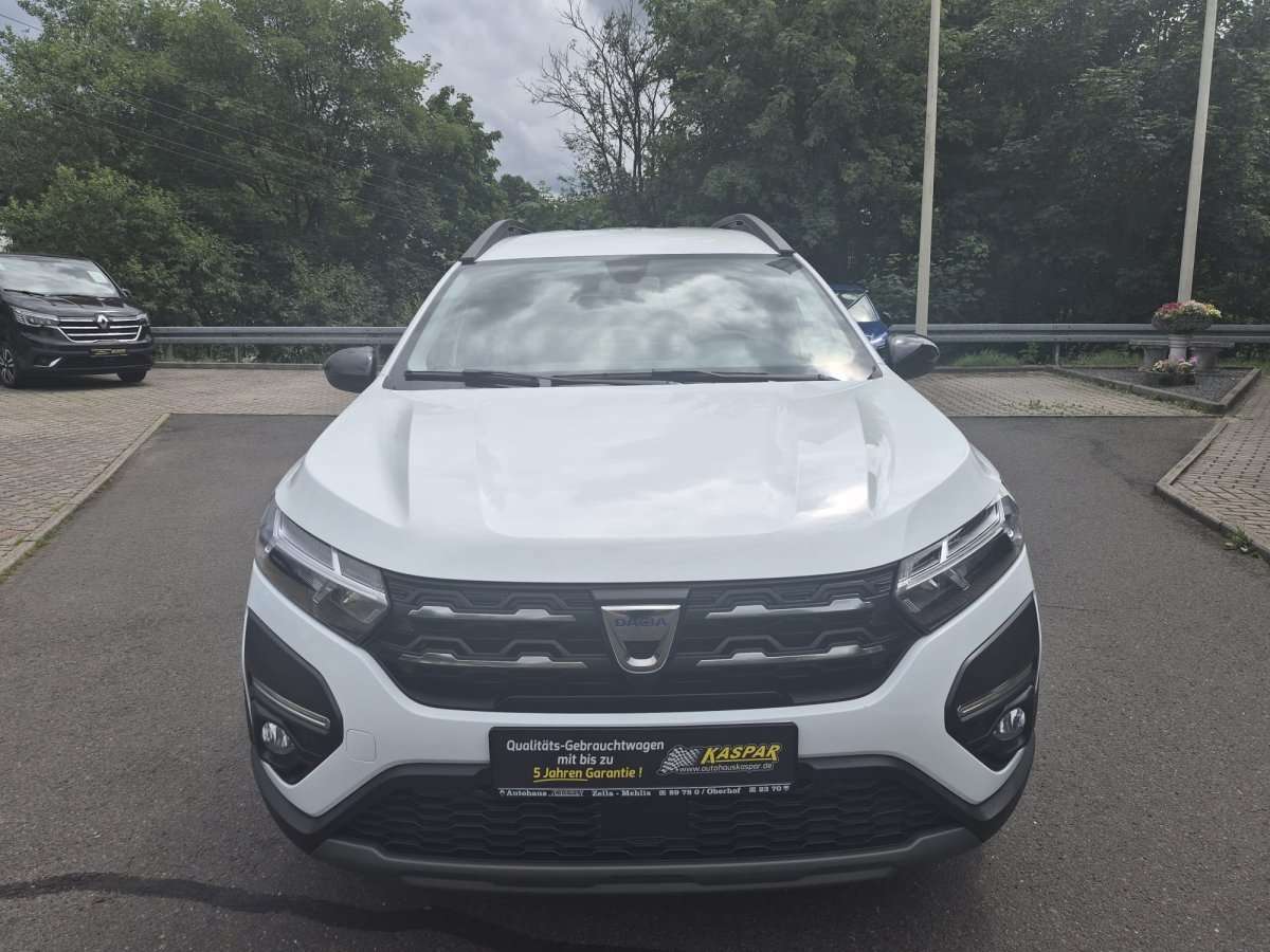 Fahrzeugbild eines Dacia Jogger